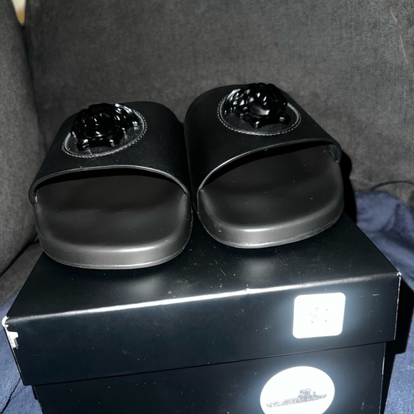 Versace Pool Slides - Picture 2 of 6